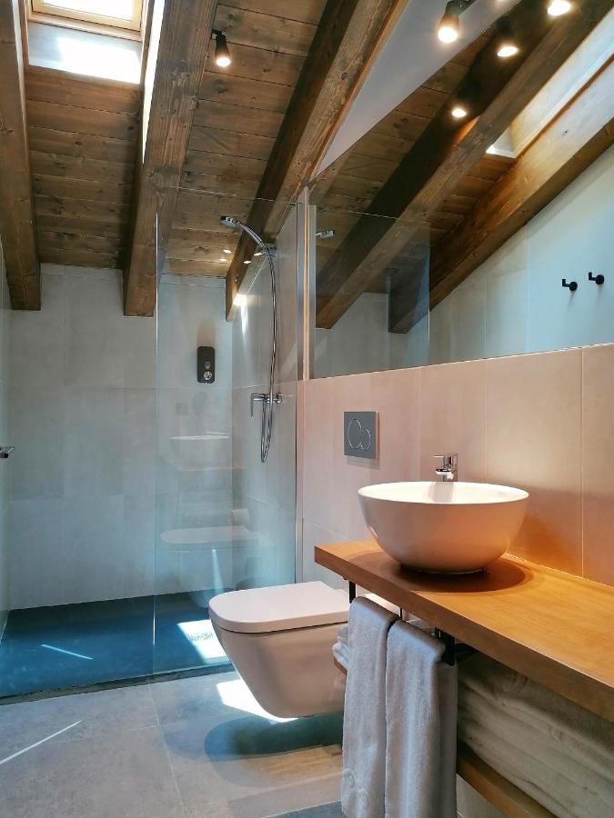 Apartament "El Castell" Casa Rural Cal Rialla Llivia Exterior photo